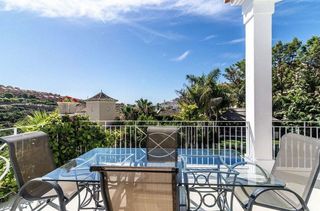 Chalet en alquiler en Elviria en Marbella