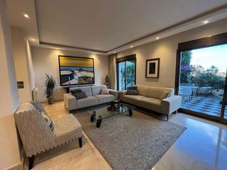 Casa pareada en alquiler en Lomas de Marbella Club - Puente Romano en Marbella