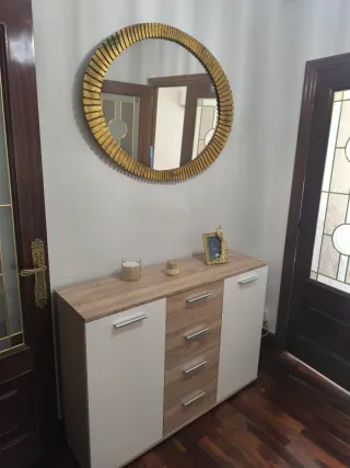 Aparador moderno blanco y madera