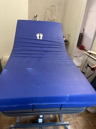 Cama Eléctrica Articulada con Colchón Antiescara