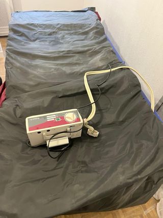 Cama Eléctrica Articulada con Colchón Antiescara