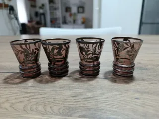 Bicchierini Art Decò colore peugna e argento