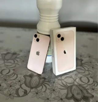 Iphone 13 Rosa 256GB 100% salud nuevo!