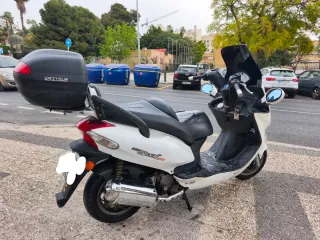 Kymco Grand Dink 125cc Blanca