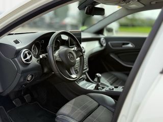 Mercedes-Benz GLA 2016