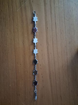 Pulsera tortugas con piedras verdes