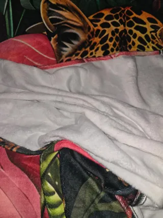 Coperta in peluche vellutato con stampa leopardo