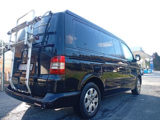 Volkswagen Transporter T5 2004