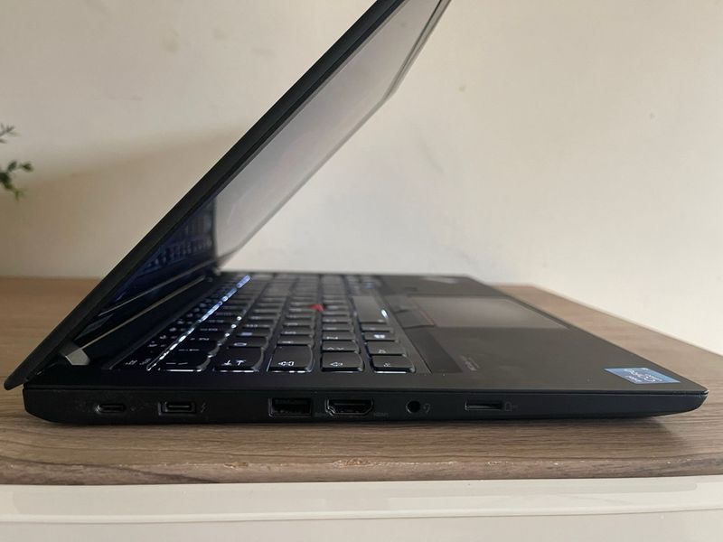 Lenovo T14 Gen 2 i5-1135G7 16/256 WIN 11 PRO afbeelding 2
