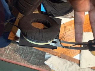 Sennheiser Momentum On-Ear Ivory Auriculares