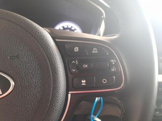 Kia Niro 1.6 GDi HEV 104kW (141CV) Drive