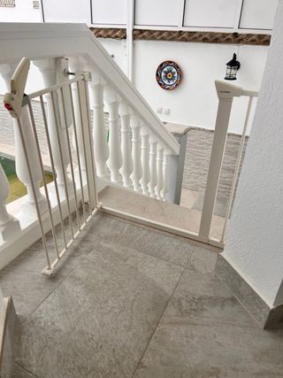 Barandilla de seguridad ajustable