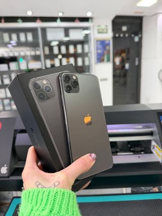 IPHONE 11 Pro Max 256gb COMO NUEVO