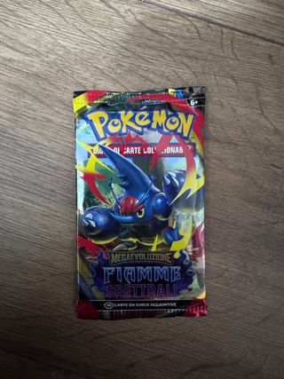 8 Bustine Pokemon Fiamme Spettrali