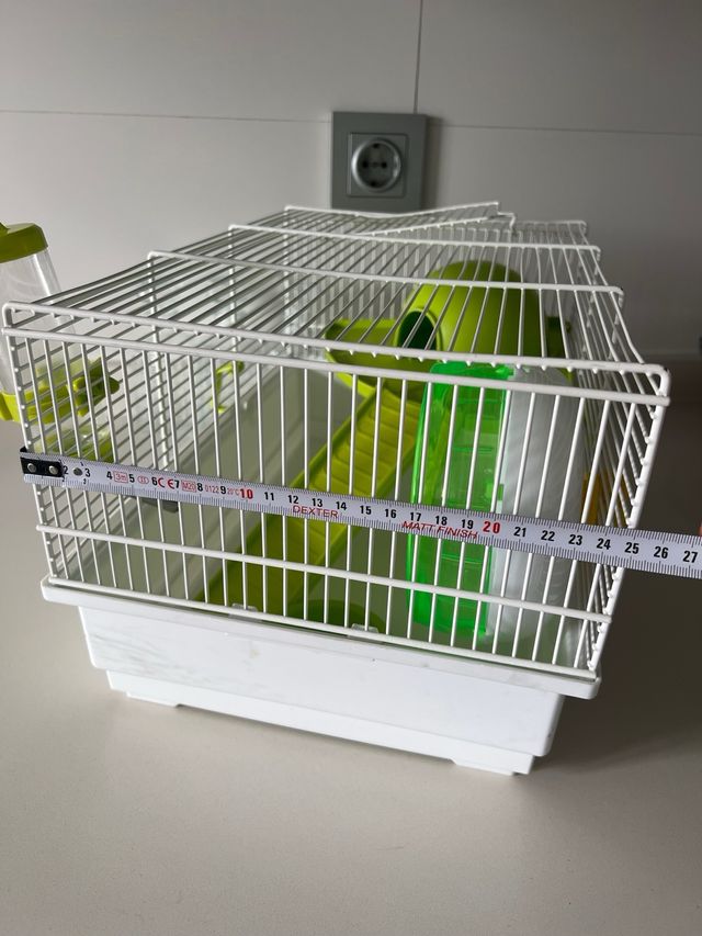 Jaula para hámster con accesorios