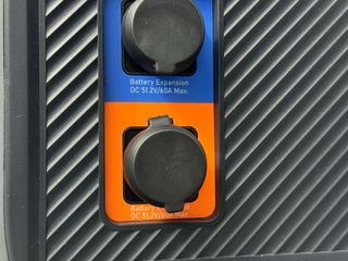 Kit Solar Bluetti Batería 2150Wh + Microinversores