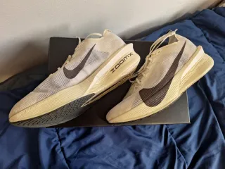 Nike Vaporfly 4 JI talla 41.