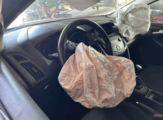 Ford 211807 mando multifunción f1et18k811bd focus