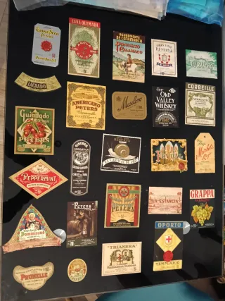 Etiquetas bodega vino vintage decoración cuadros