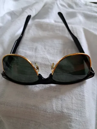 Occhiali da sole Ray-Ban Wayfarer MAX neri/oro