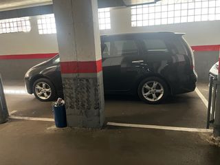 Plaza de garaje amplia