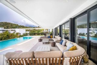 Chalet en alquiler en Los Naranjos - Las Brisas en Marbella