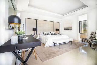 Chalet en alquiler en Los Naranjos - Las Brisas en Marbella