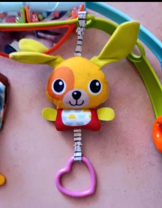 Arco de juegos Tiny Love con caja