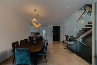 Casa pareada en alquiler en Río Real en Marbella