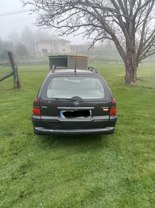 Opel Vectra 2001