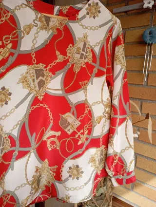 Blusa Joola Estampada Roja y Blanca