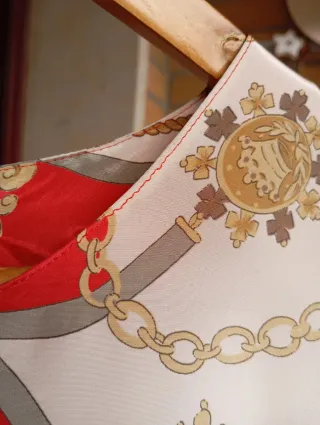 Blusa Joola Estampada Roja y Blanca