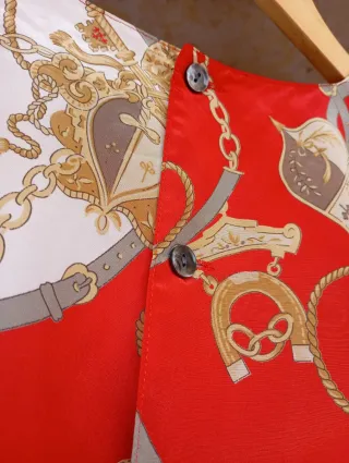 Blusa Joola Estampada Roja y Blanca