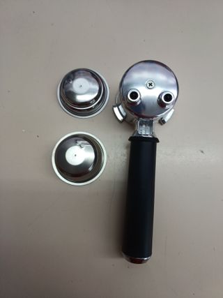 Cafetera espresso acero inox 1,3 L – De'Longhi