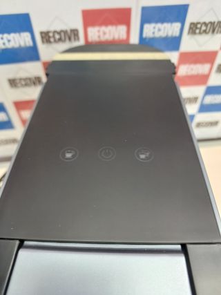 Cafetera espresso acero inox 1,3 L – De'Longhi