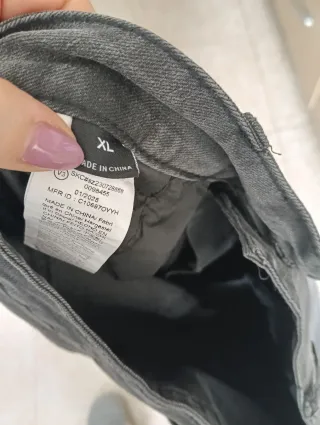 Pantalón vaquero Shein acampanado XL