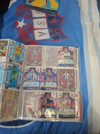 Álbum Panini Megacracks y Adrenalyn