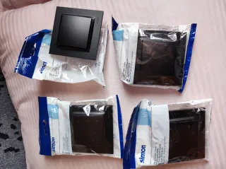 Interruptor Simon S10 Negro 4 unidades