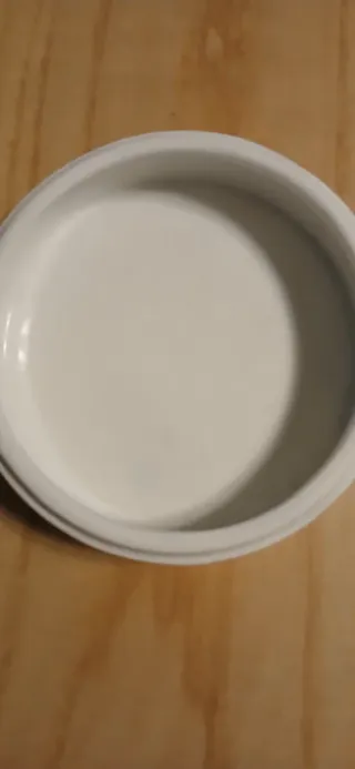 Scatola portagioie vintage in porcellana