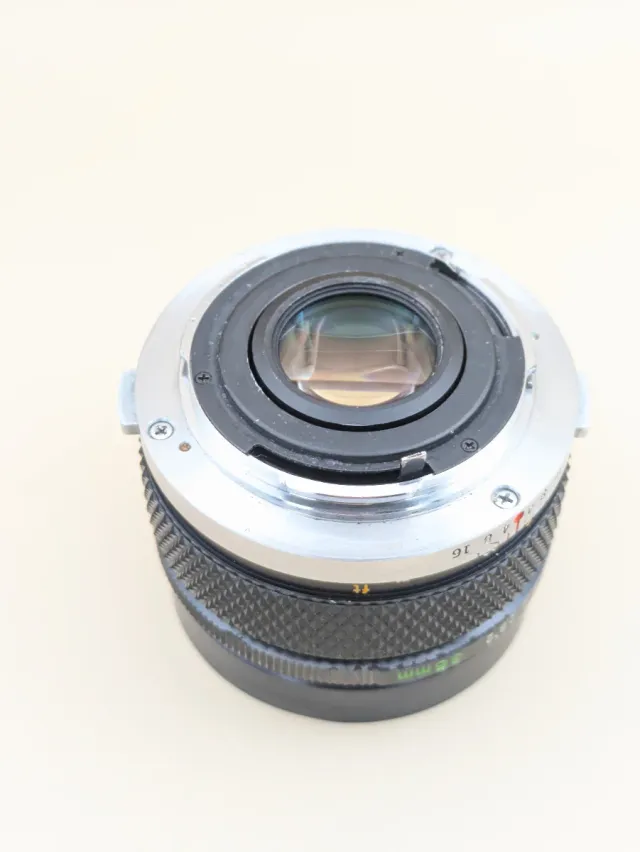 Olympus Zuiko 35mm f2