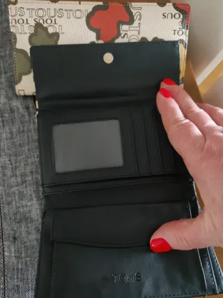 Carteras Billeteros Tous ..No son originales