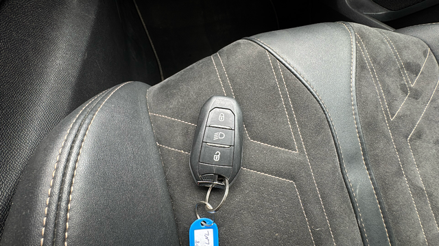 Peugeot 3008 BlueHDi 130 S&S GT 96 kW (130 CV)