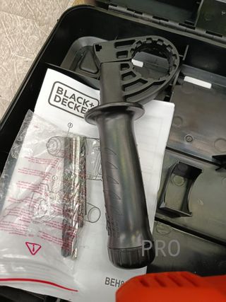 Taladro percutor - BEH850K-QS - BLACK+DECKER