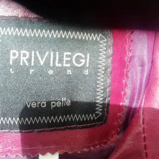 Cazadora cuero mujer talla  M color  burdeos