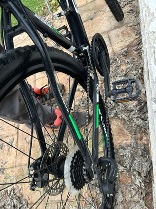 Bicicleta de Montaña Racer Negra y Verde