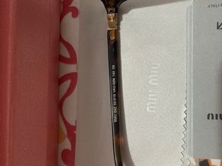 Gafas de Sol Miu Miu SMU 04Z Tortoise