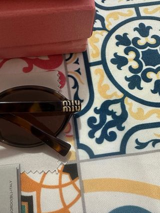 Gafas de Sol Miu Miu SMU 04Z Tortoise