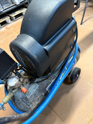 Compresor de aire Specair HI 272-25