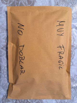 Goliath Lorcana Whispers in the Well (Legendarias)