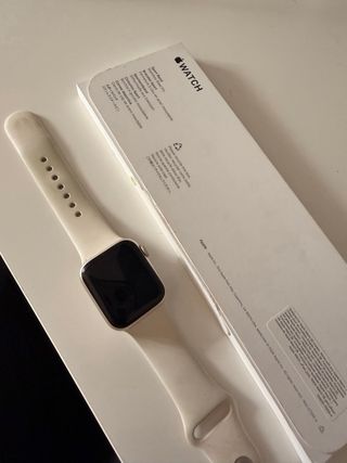 Apple Watch 40mm Beige